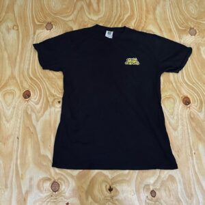 Cross Colours T-shirt Size Medium